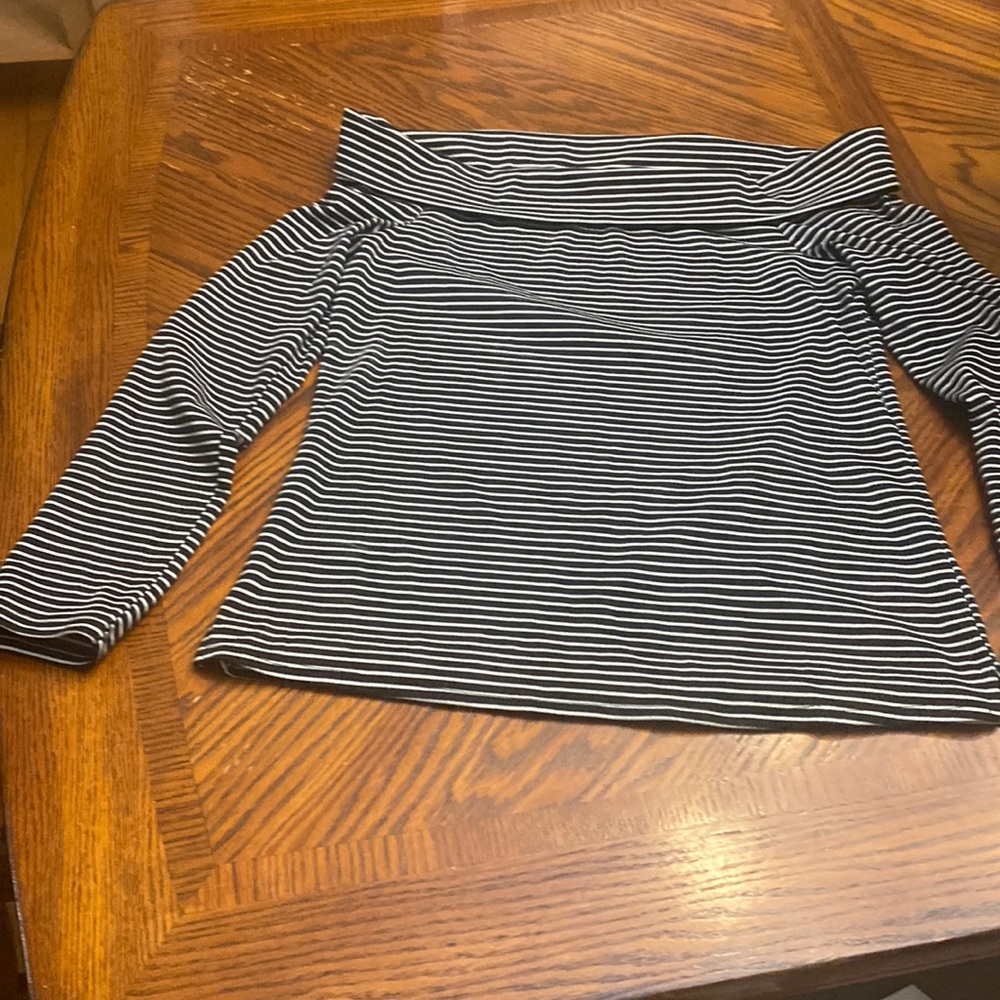 Womens Gap off the shoulder knit top